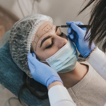 Permanent makeup training in Riga