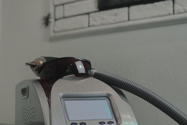 Laser permanent make-up removal in Riga