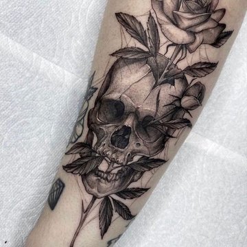 Skull tattoo