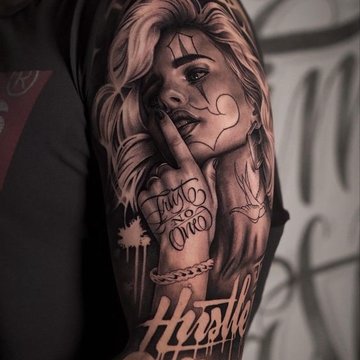 Reālistisku tetovējumu