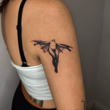 Handpoke tetovēšanas