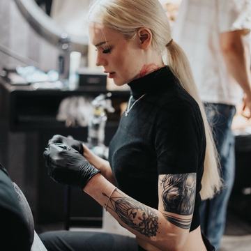 tetovējumu izgaismošanas kurss Daugavpilī