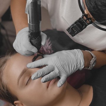 Обучение перманентному макияжу в Латвии