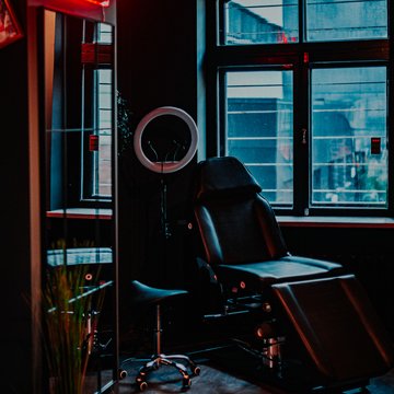Kā izvēlēties tetovēšanas salonu