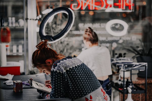 Kā izvēlēties tetovēšanas salonu