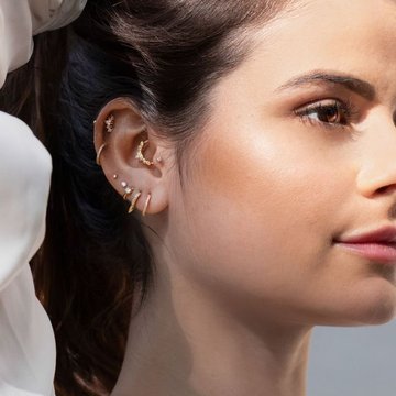 Helix piercing